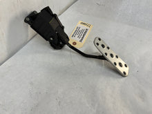 Gas pedal - Day's Parts Yard