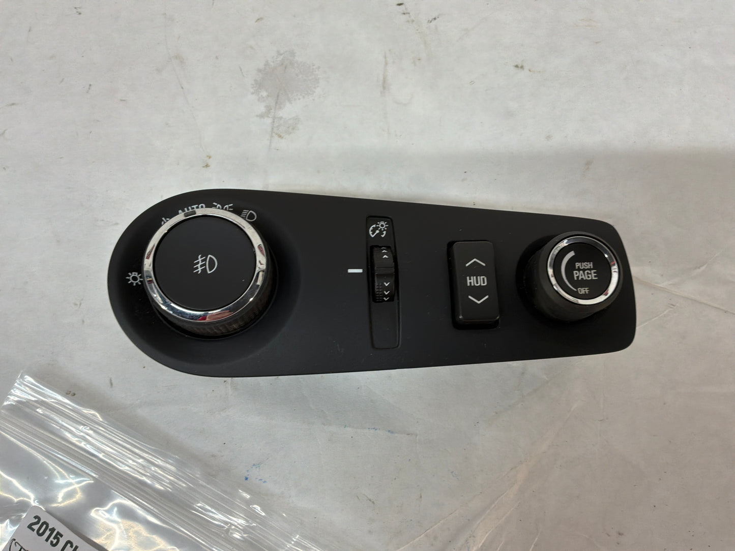2015 Chevy SS Sedan Headlight Lamp Light Switch w/ Trim Plate OEM