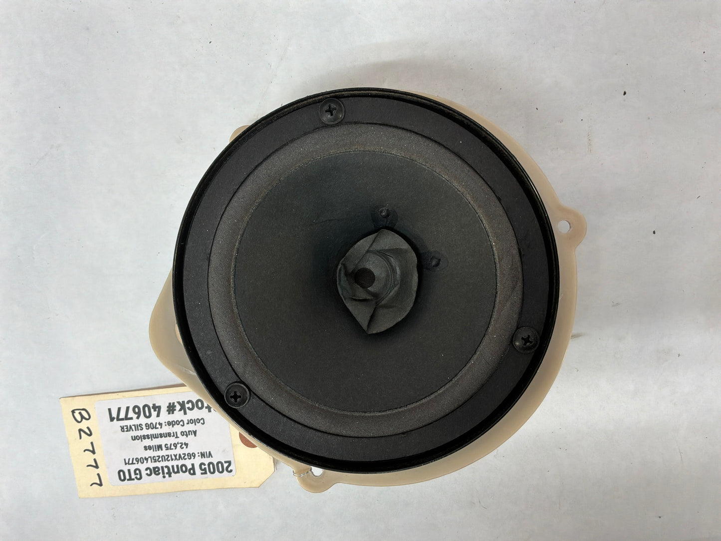 2005 Pontiac GTO RH & LH Front Door Speakers OEM