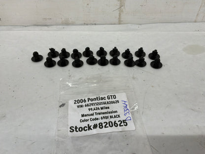 Trunk hardware - Day's Parts Yard