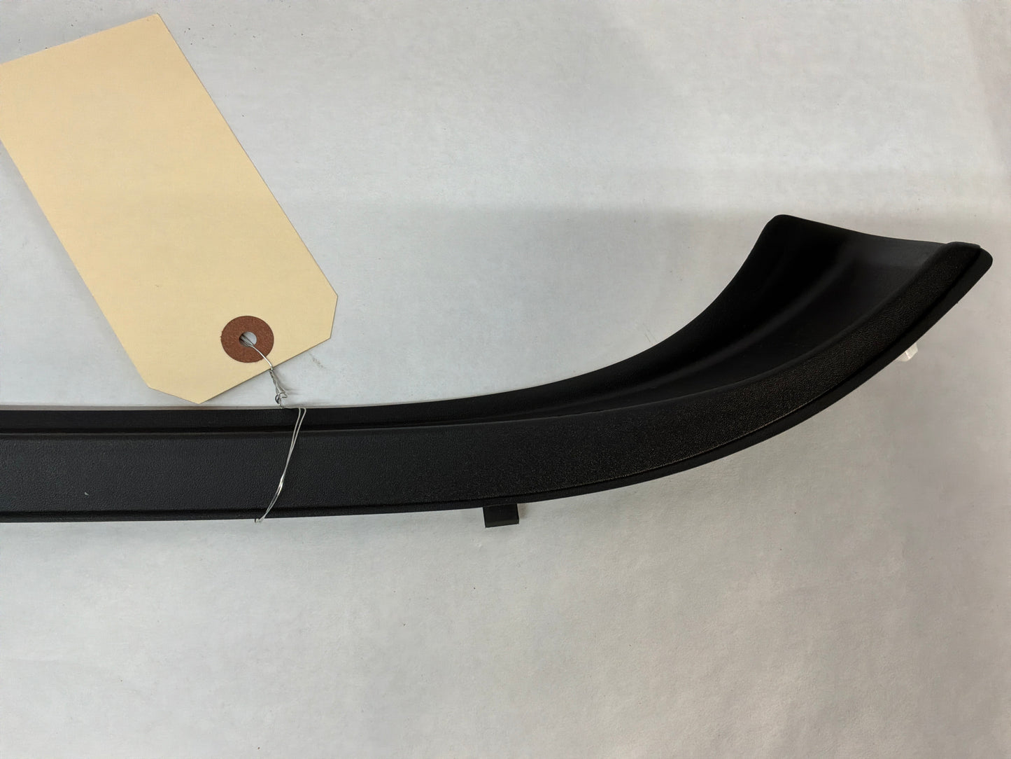 2014-2017 Chevy SS Sedan RH & LH Windshield Molding Trim NEW OEM
