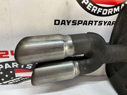 2009 Pontiac G8 GT Factory OEM Exhaust Mufflers Dual Tip OEM - Day's Parts Yard