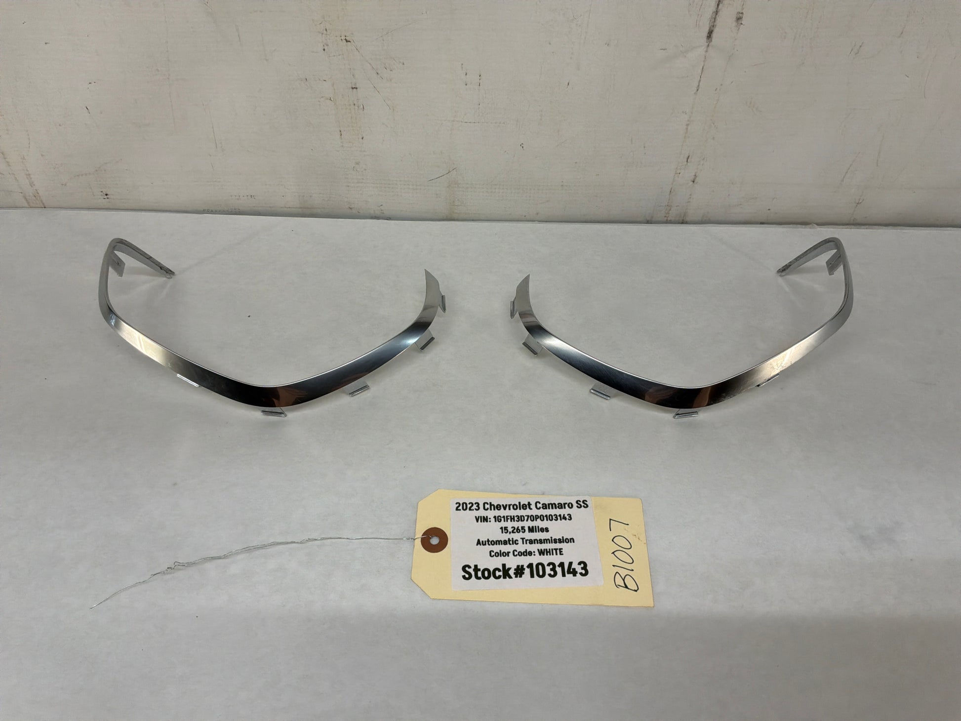Gauge cluster trim - Day's Parts Yard