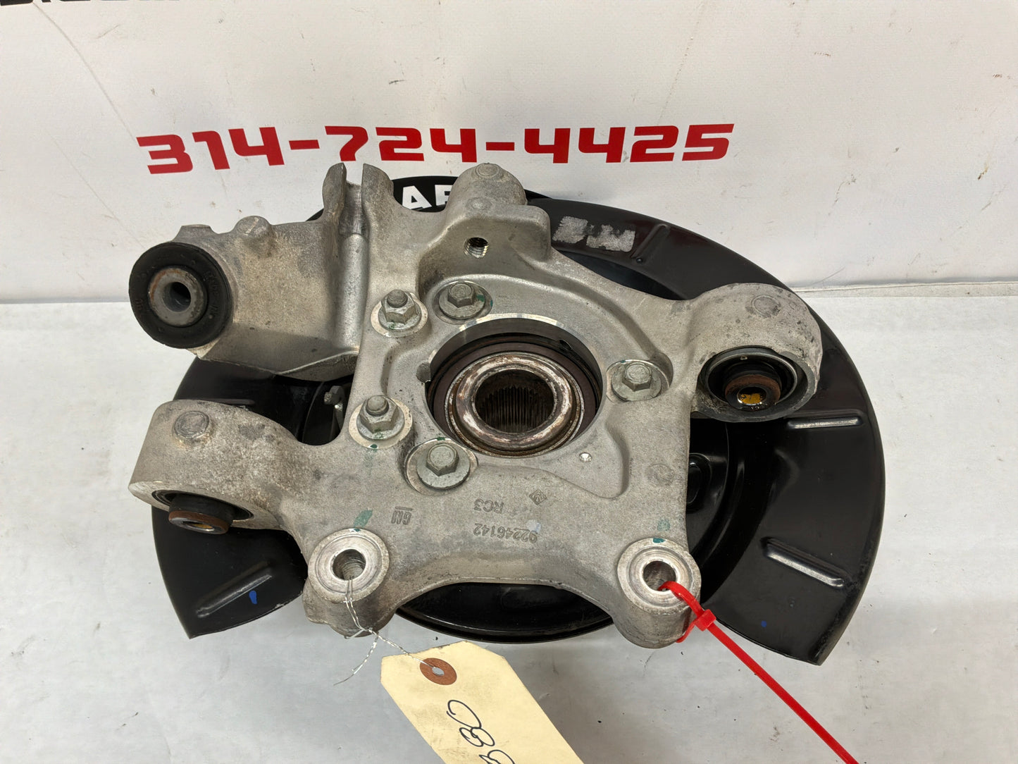 2015 Chevy Camaro SS 1LE RH Passenger Rear Spindle Knuckle Hub OEM