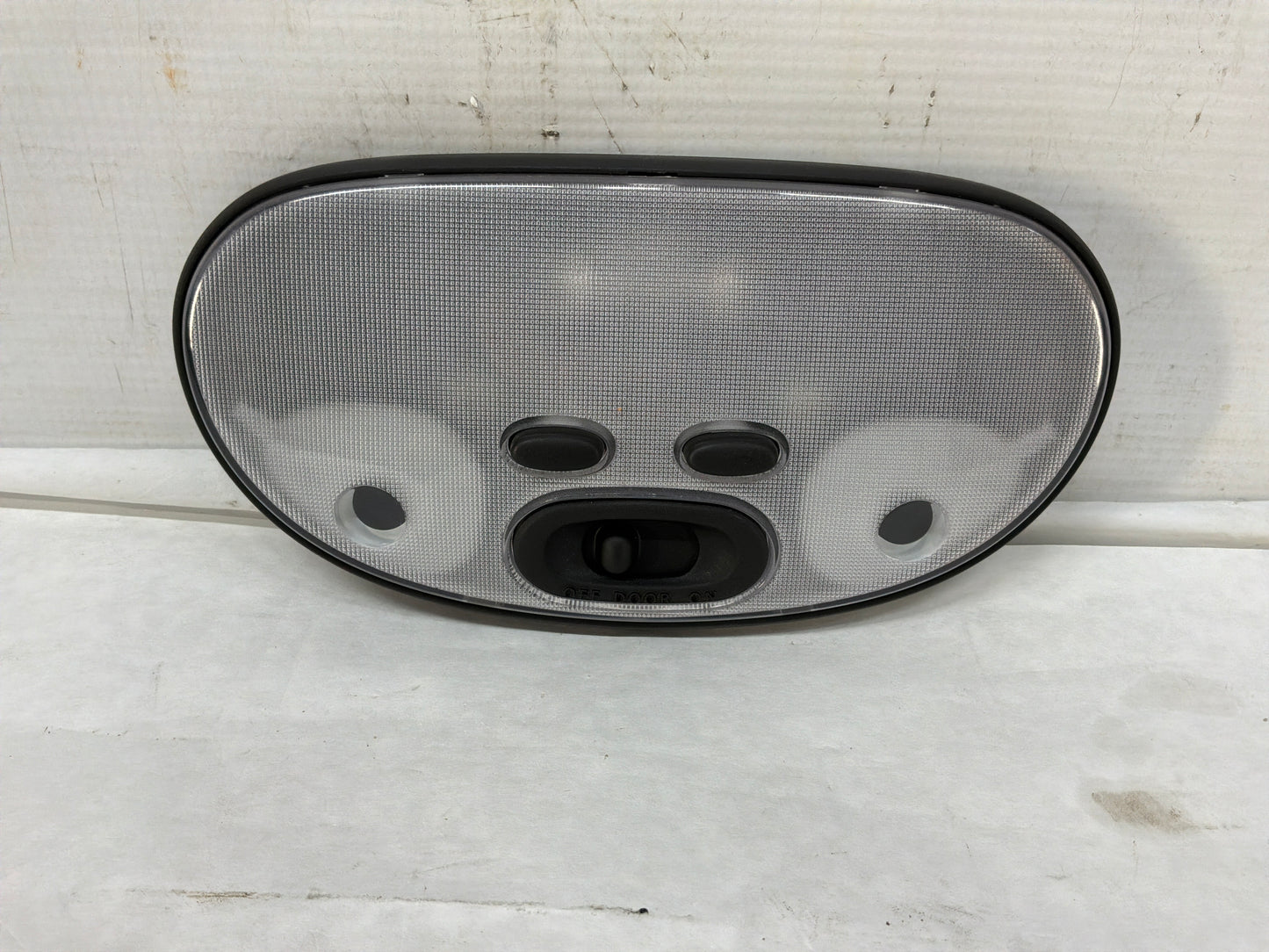 2004 Pontiac GTO Over Head Overhead Dome Reading Light Lamp OEM