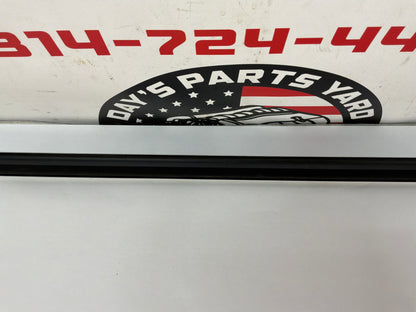 2016 Chevy SS Sedan RH Passenger Front Window Door Belt Reveal Molding Trim OEM