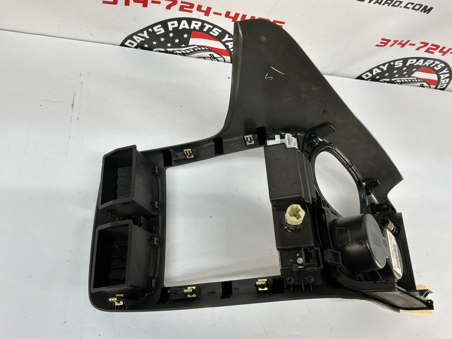 2007 Chevy C6 Corvette Convertible Radio Bezel Console Shift Plate Trim Panel Molding OEM