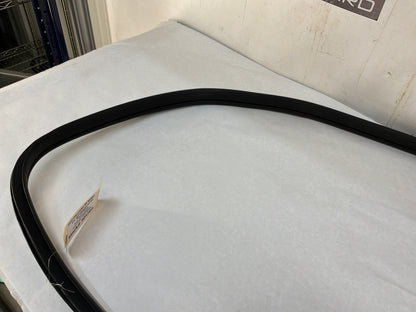 Lh door weather strip - Day's Parts Yard