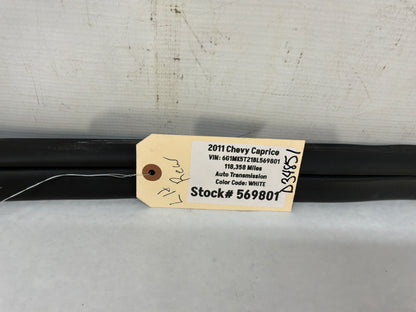 Lh rear door weather strip - Day's Parts Yard