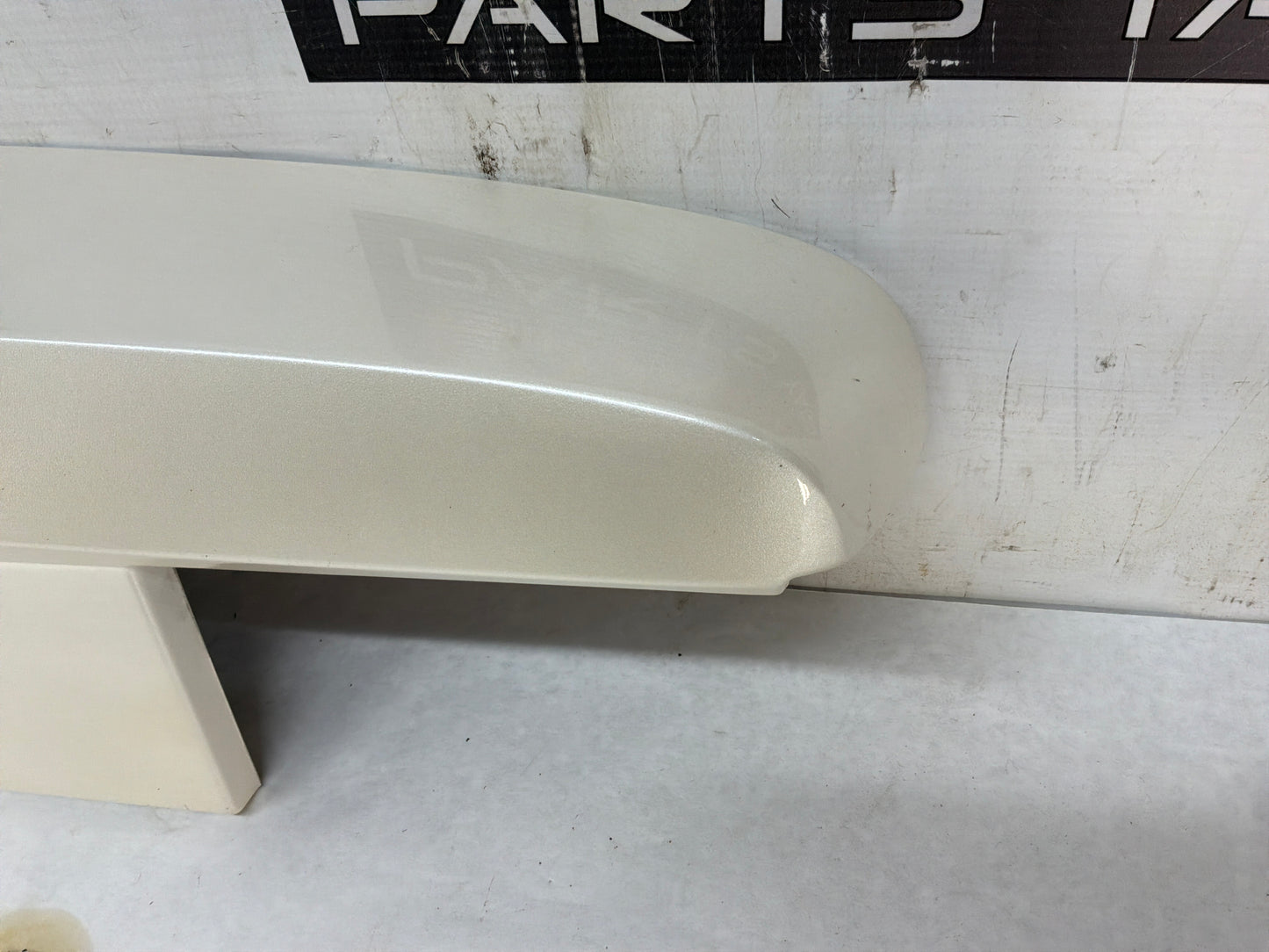 2012 Chevy Avalanche RH Passenger Bed Side Cargo Tool Storage Box Panel Lid OEM