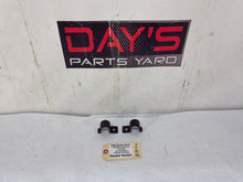 2008 Pontiac G8 GT Rear Suspension Stabilizer Sway Bar Brackets Clamps OEM