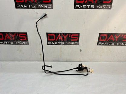 2009 Pontiac G8 GT Intake Manifold EVAP Purge Solenoid Valve Lines Tubes Hoses Lines OEM - Day's Parts Yard