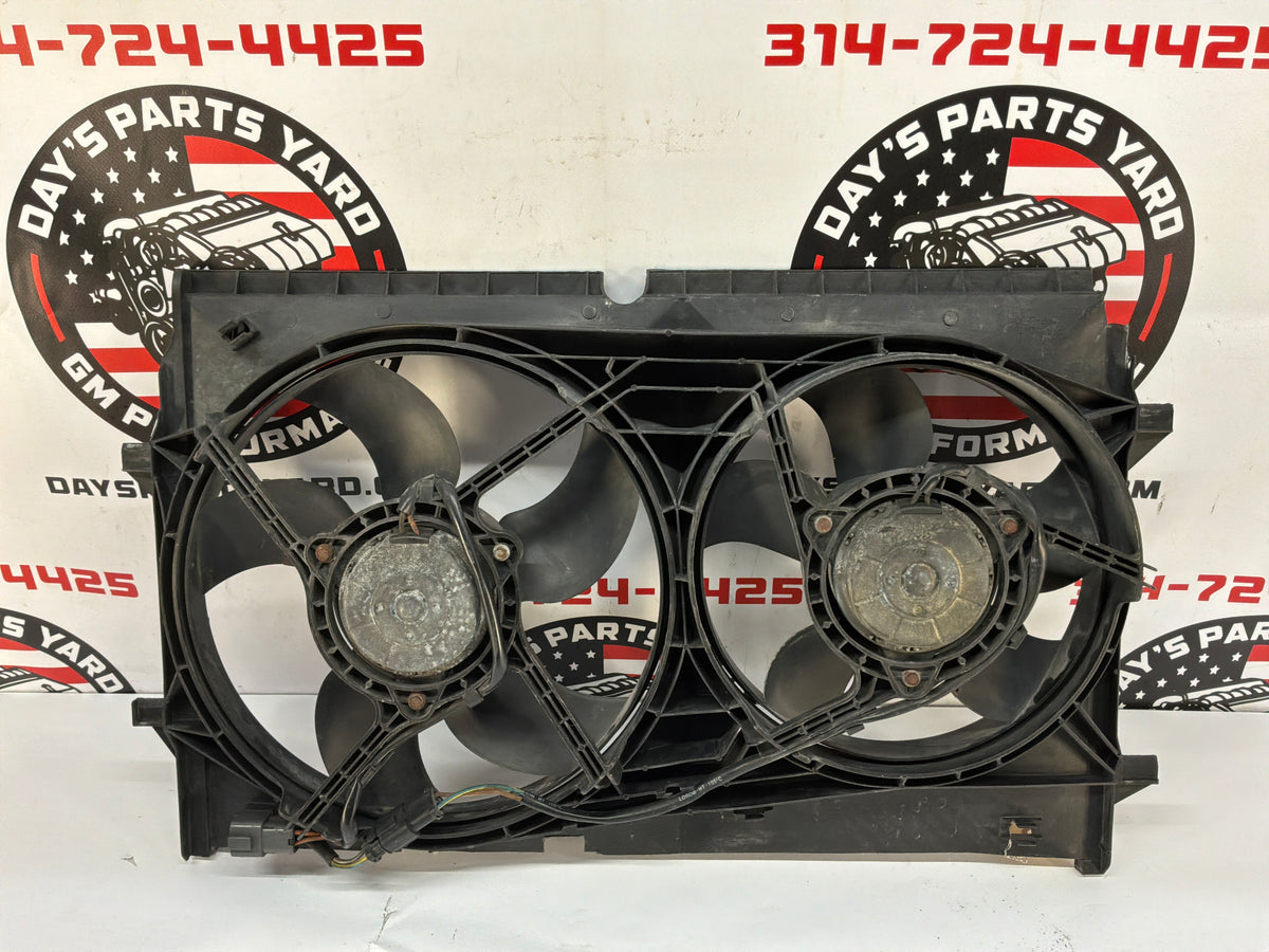 2002 Chevy C5 Corvette Convertible Radiator Dual Electric Cooling Fans OEM