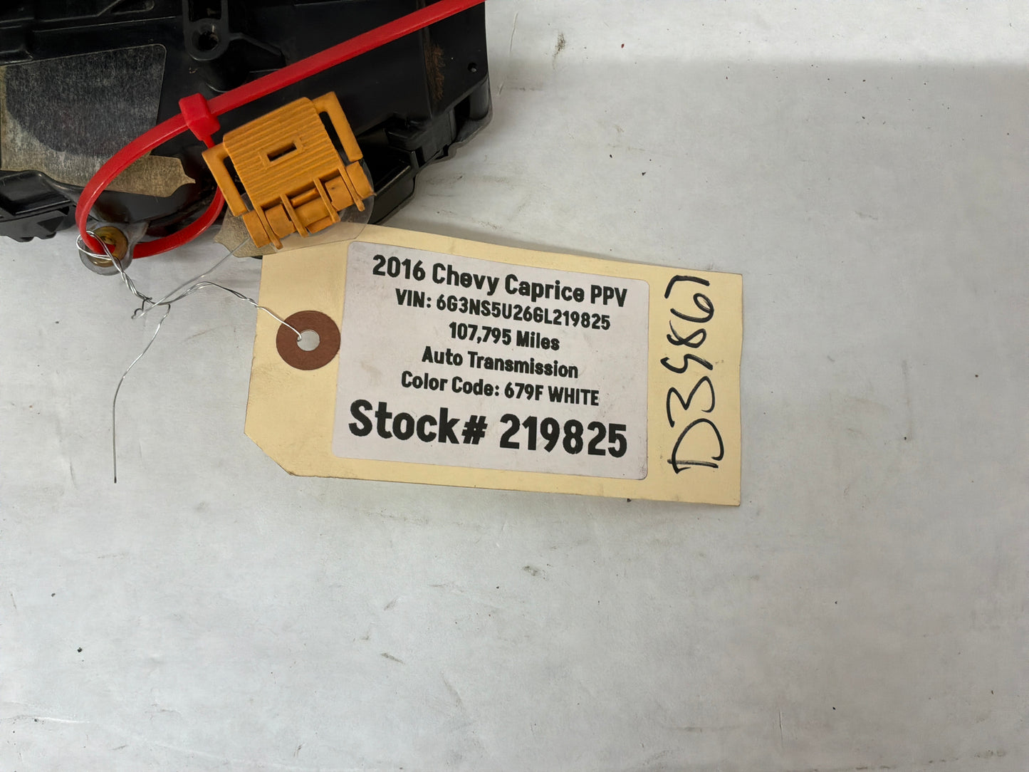 2016 Chevy Caprice PPV RH Passenger Front Door Lock Actuator OEM