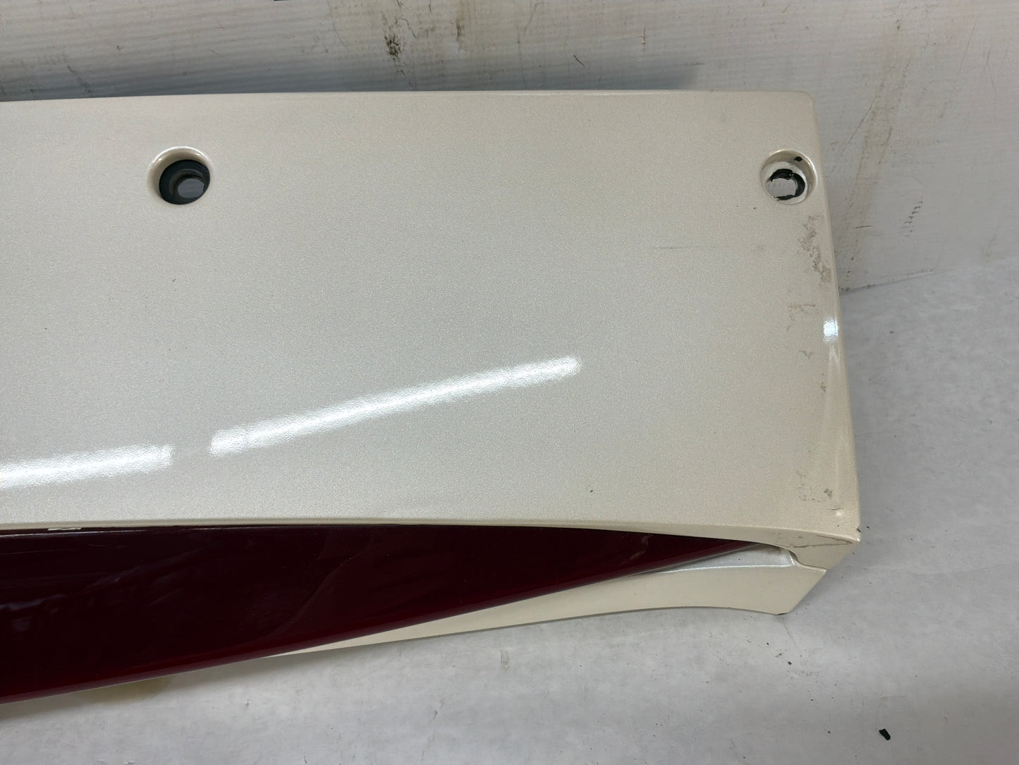 2012 Chevy Avalanche Rear Third 3RD High Mount Brake Light Lamp Spoiler 3rd OEM