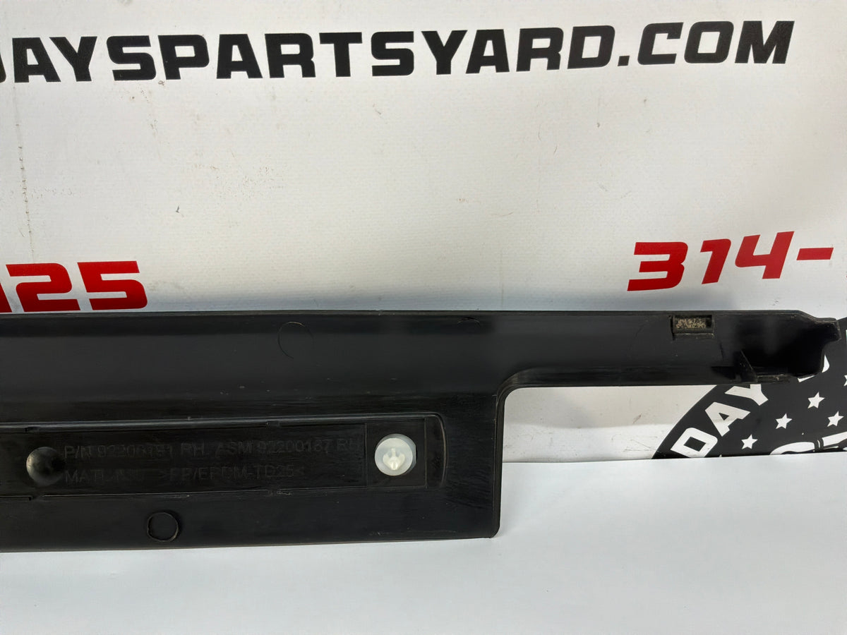 2014 Chevy SS Sedan RH Passenger Front Door Scuff Sill Plate Panel Trim OEM