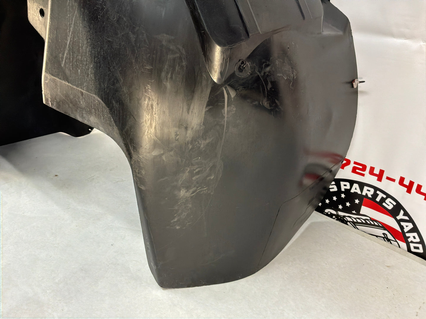 2013 Chevy Camaro 1LE LH Driver Front Fender Wheel House Well Liner OEM
