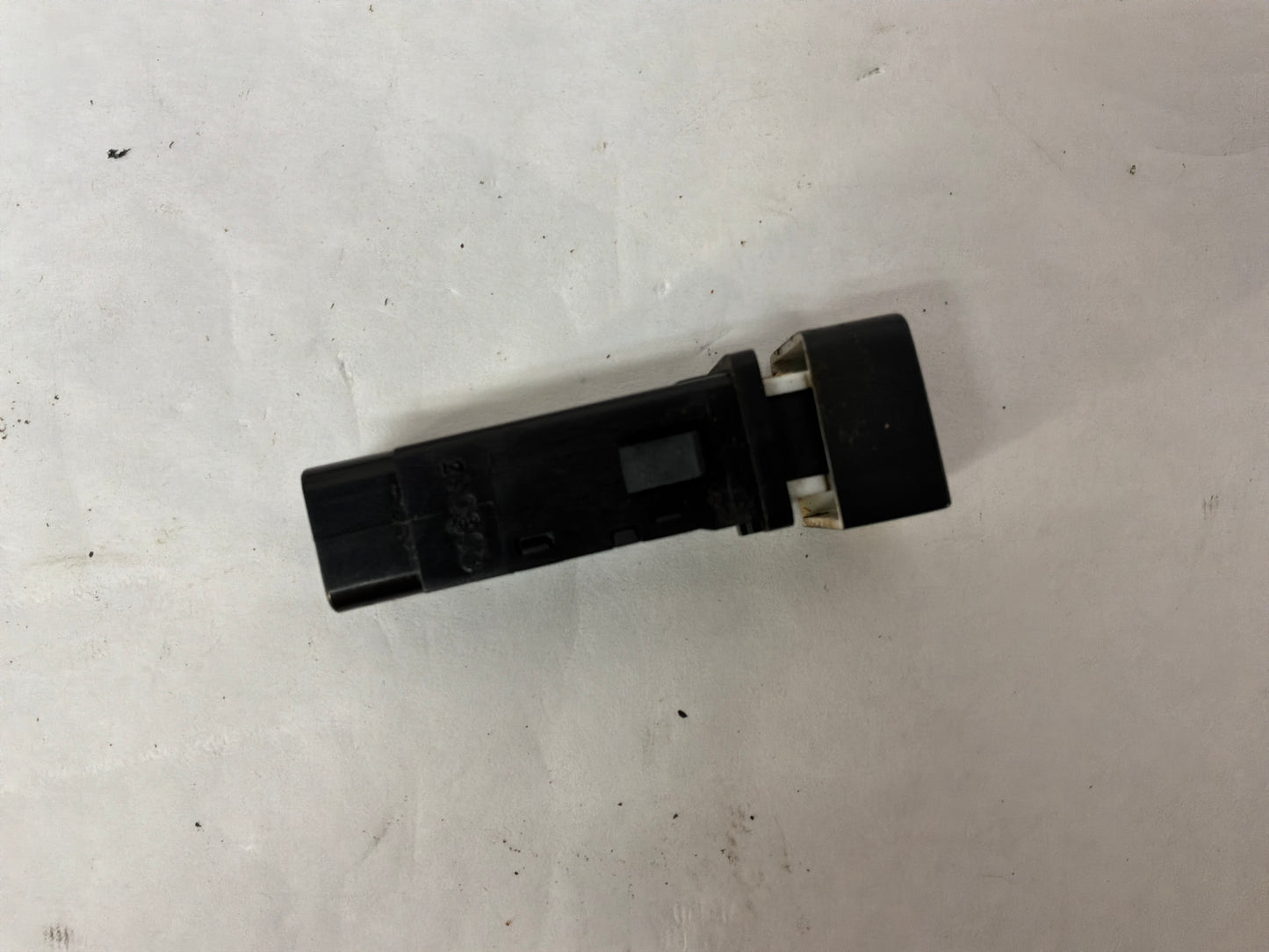 2004 Pontiac GTO Traction Control Switch w/ Bezel OEM
