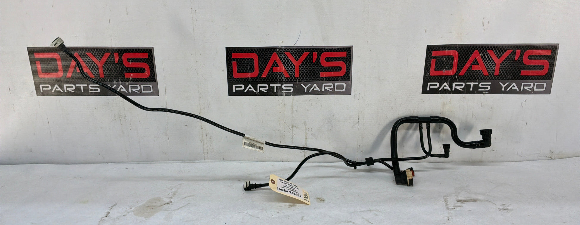 2014 Chevy SS Sedan Fuel Gas Tank Wire Wiring Harness Evap Lines Hoses Tubes OEM - Day's Parts Yard