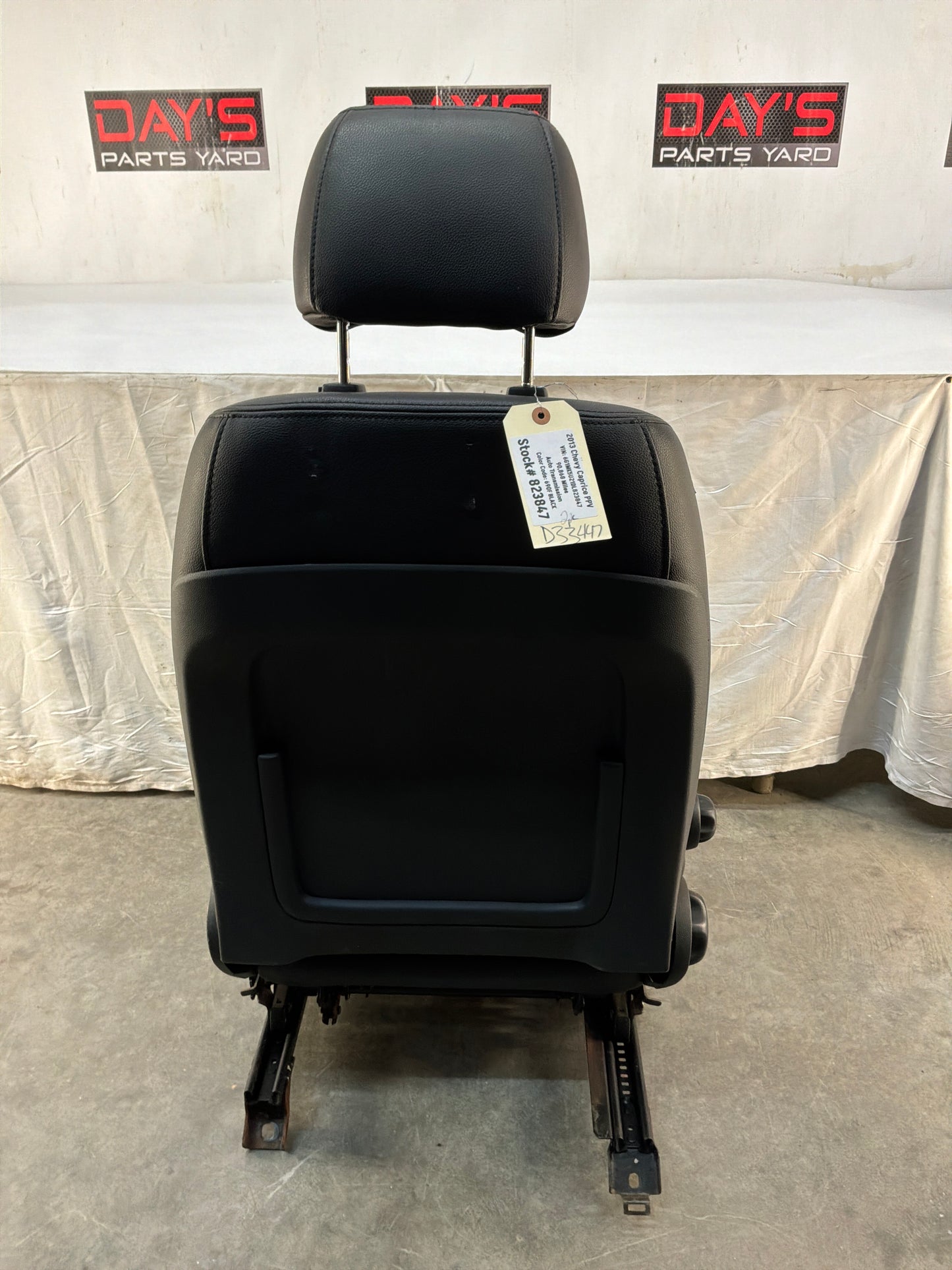 Front Seats - Day's Parts Yard