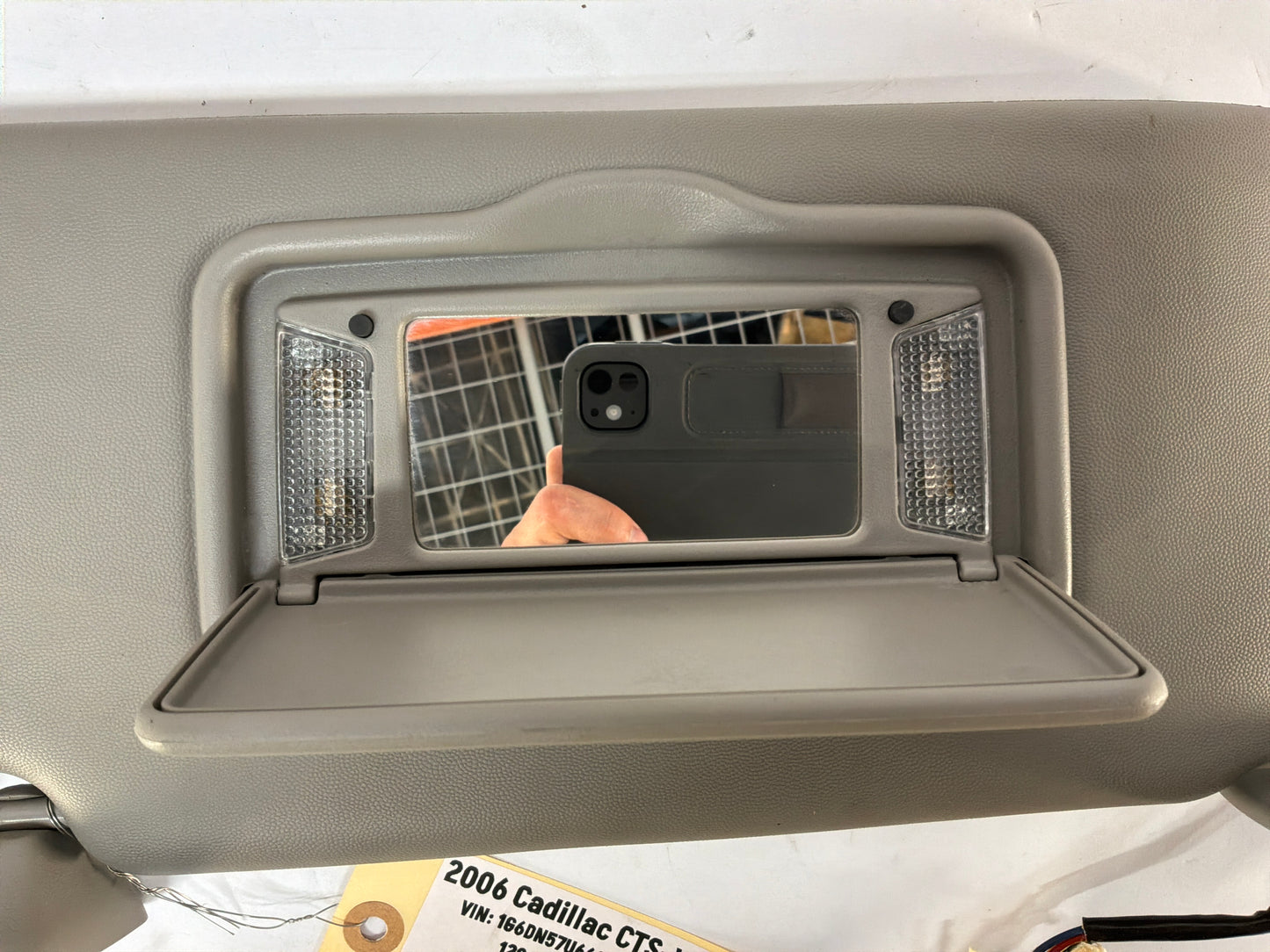 2006 Cadillac CTS-V Sun Visors