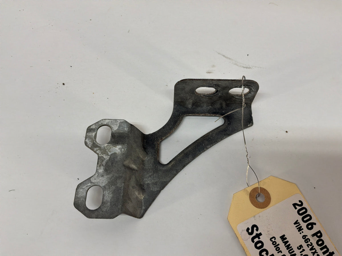2005 Pontiac GTO Master Cylinder Bracket OEM