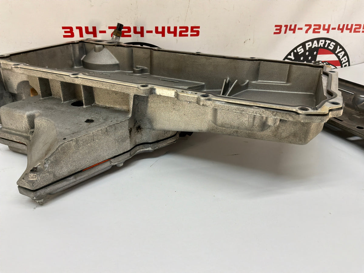 2002 Chevy C5 Corvette Aluminum Batwing Oil Pan w/ Windage Tray & Pick Up Tube OEM