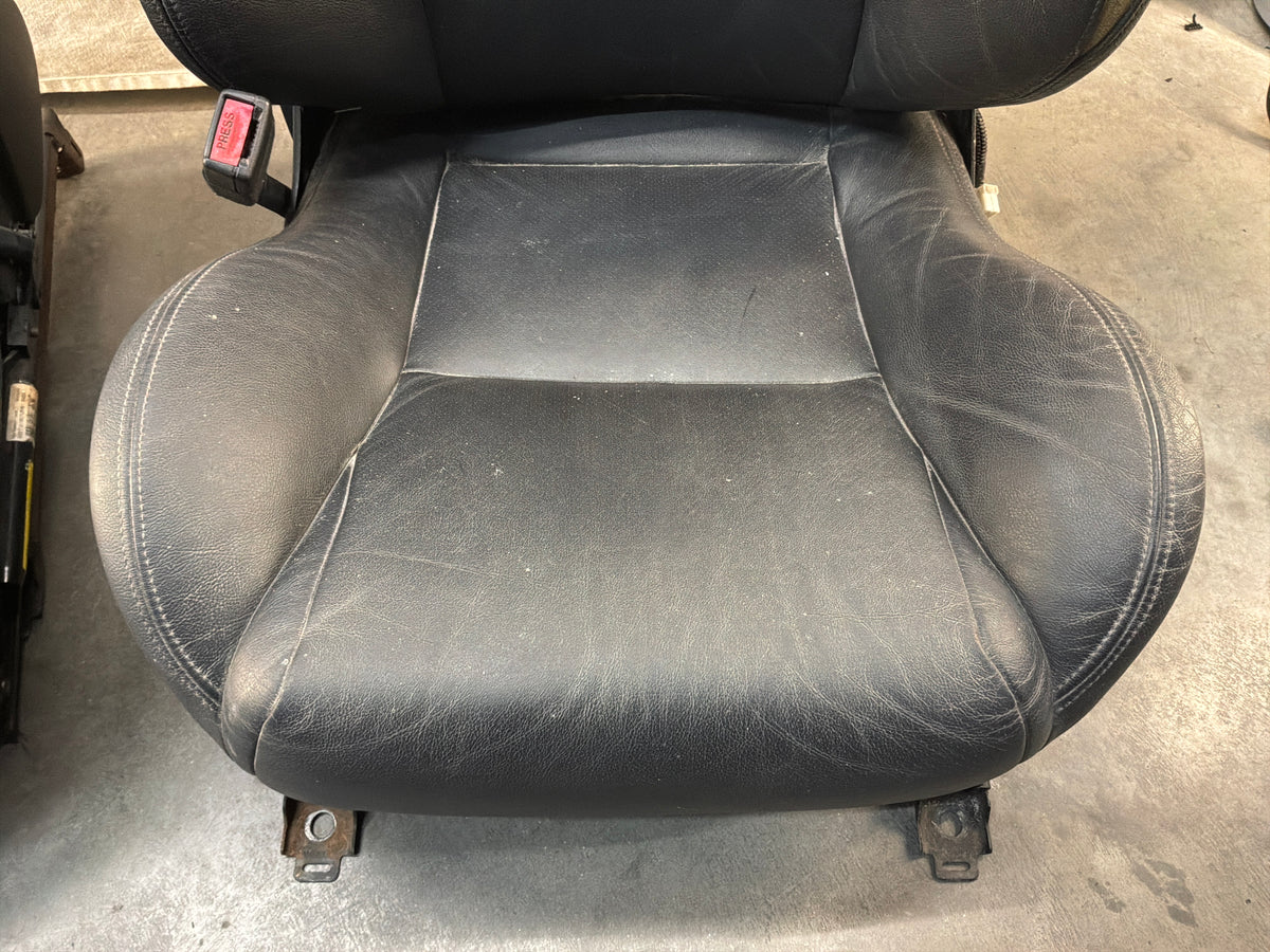 2006 Pontiac GTO Seats Front and Rears Black Leather OEM