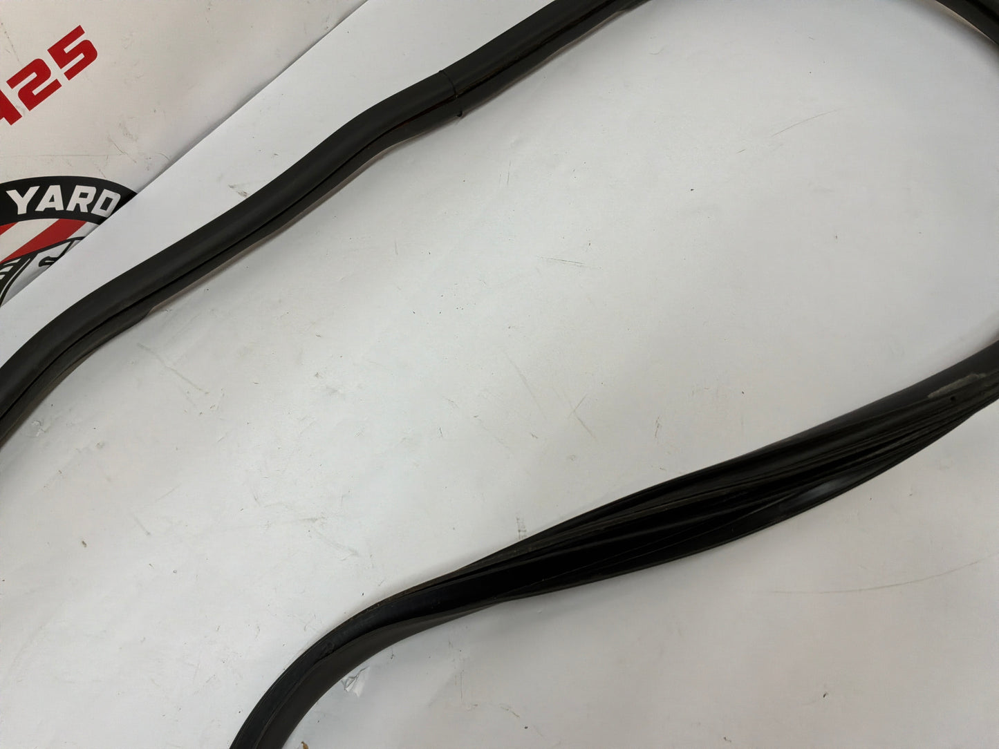 2006 Cadillac CTS-V LH Driver Rear Door Weather Strip Rubber Seal OEM