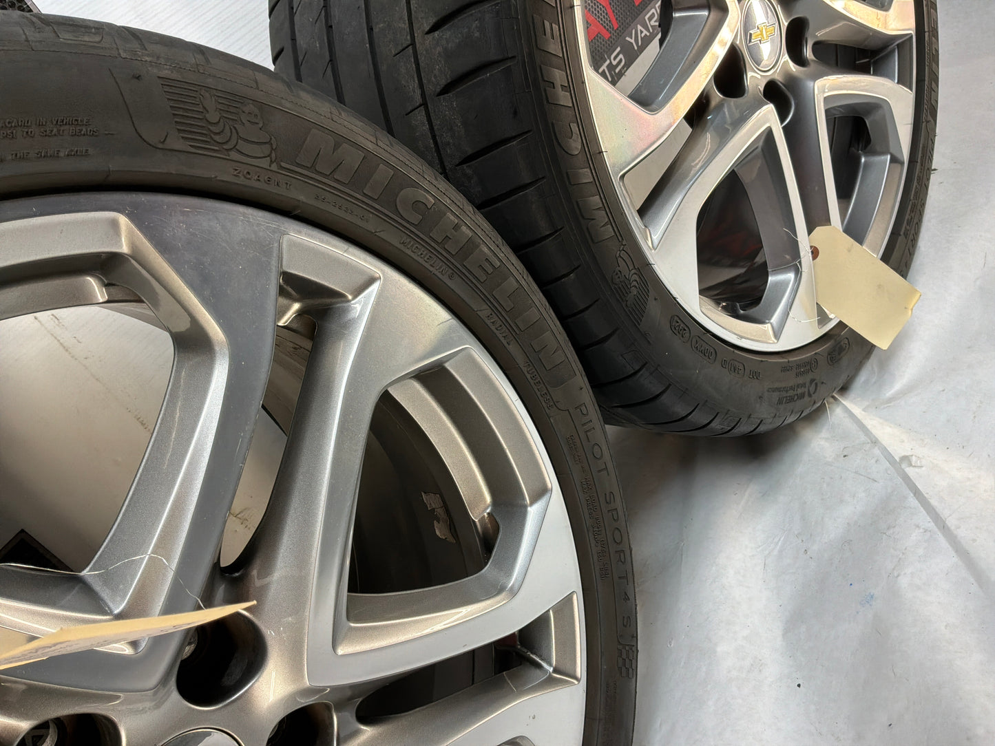 2017 Chevrolet SS Sedan Wheels and Tires OEM