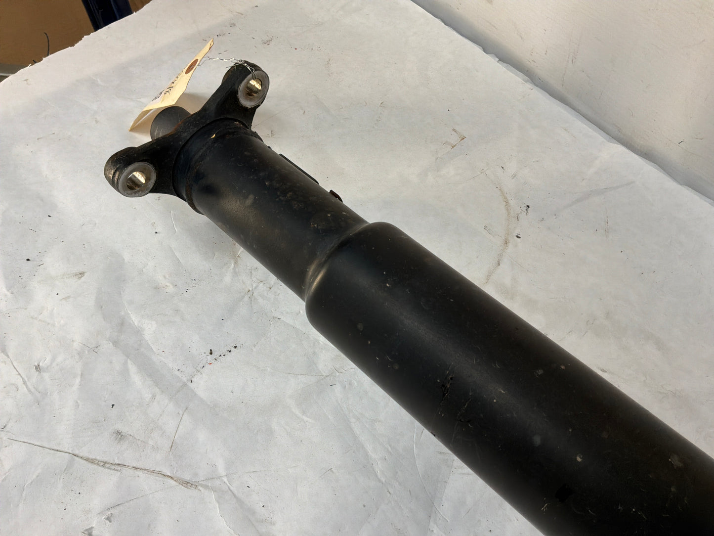 2016 Chevy Caprice PPV Drive Shaft Driveshaft Propeller Shaft OEM