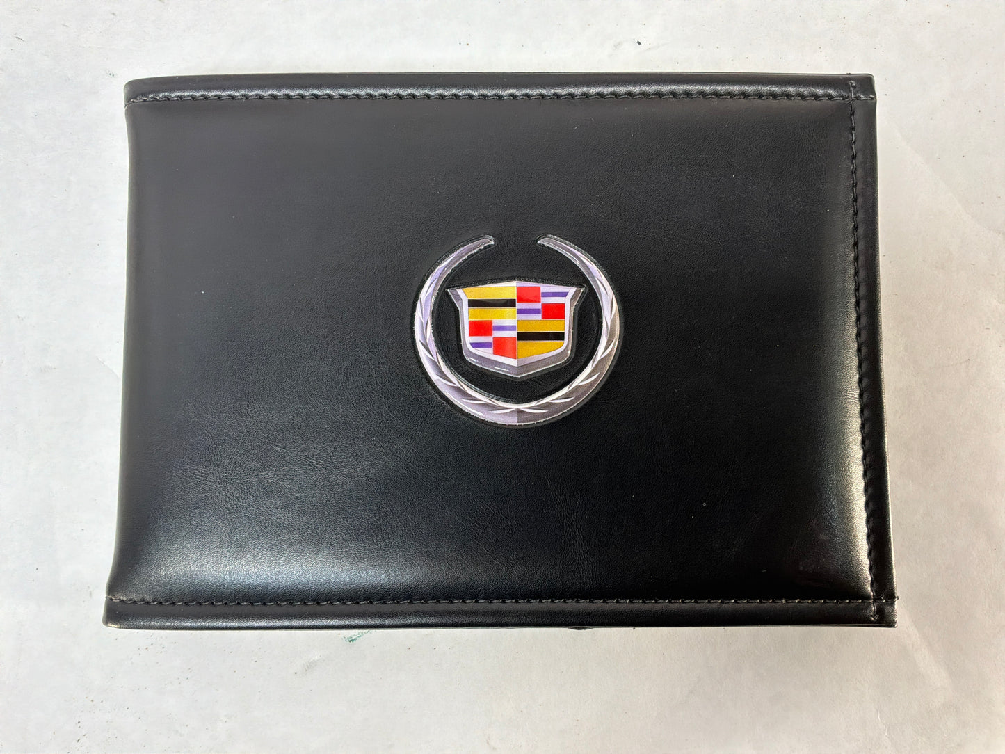 2002 Cadillac Escalade EXT Owners Manual Booklet OEM