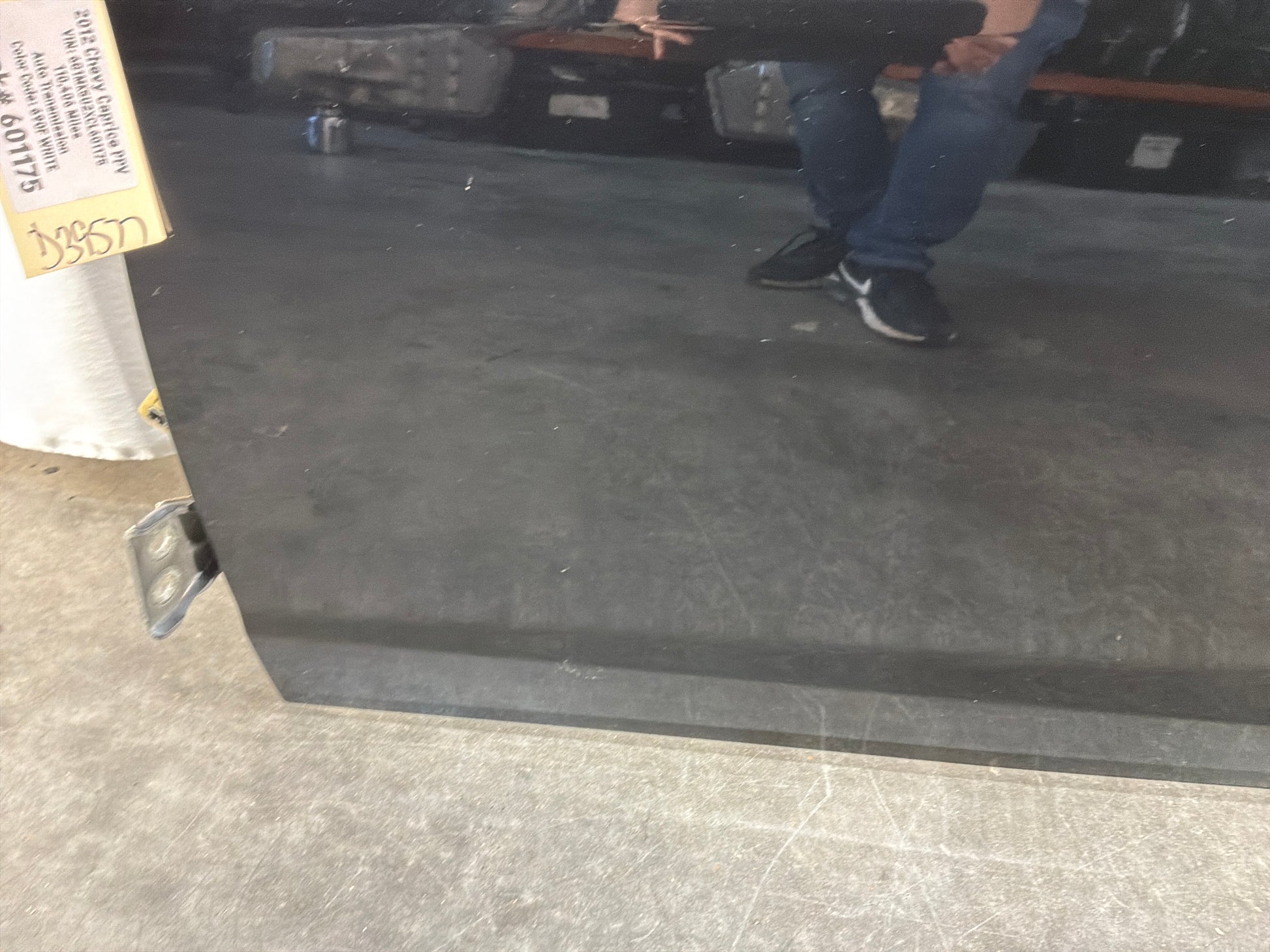 Front lh door - Day's Parts Yard