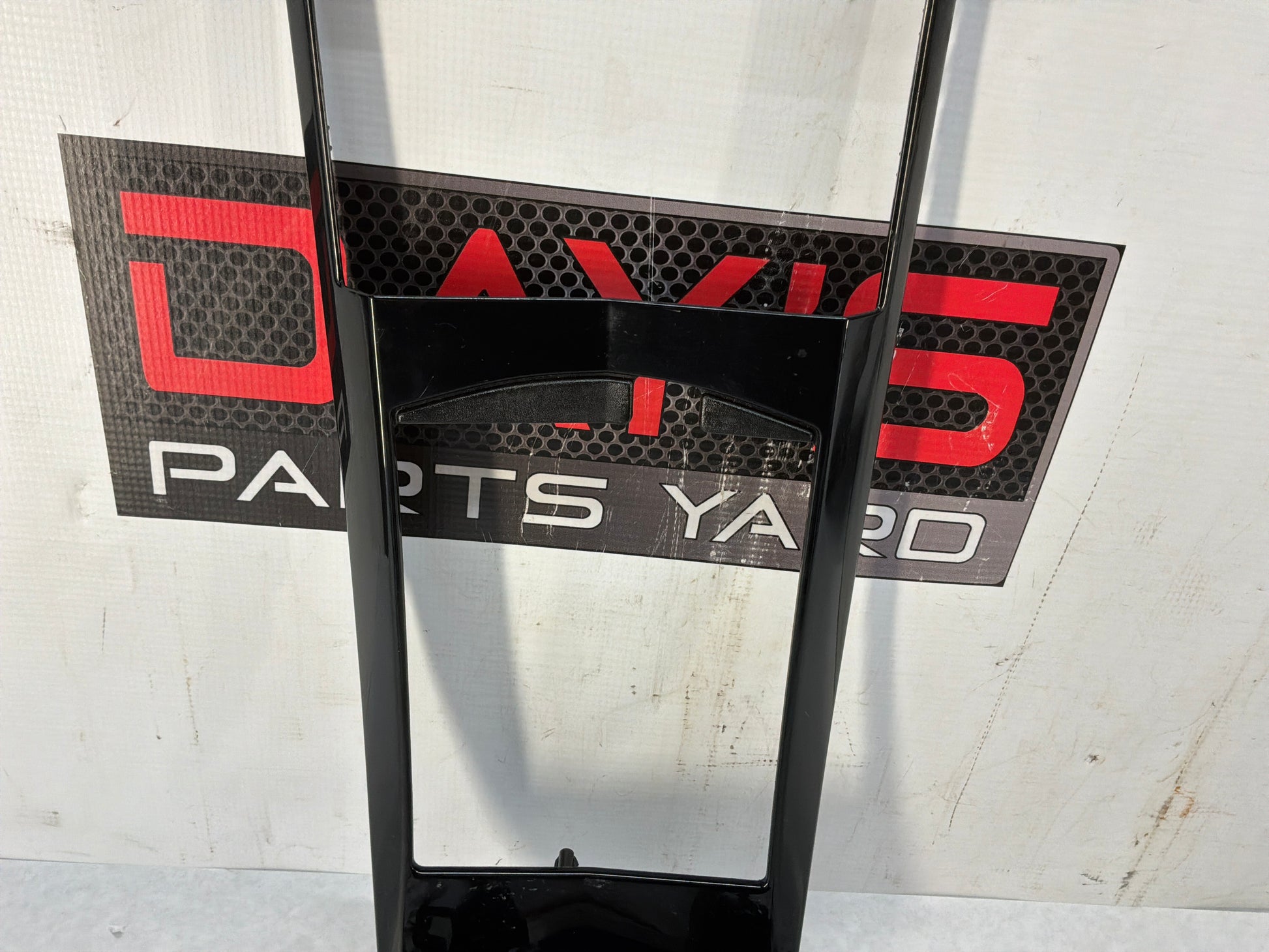 Shifter bezel - Day's Parts Yard