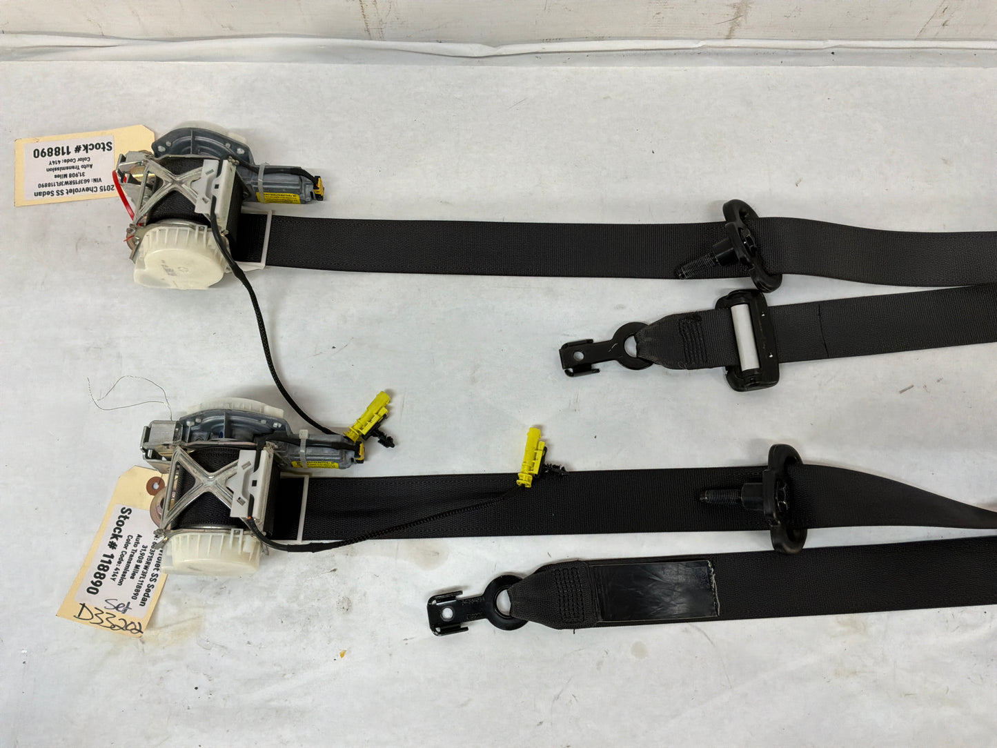 Front seatbelts - Day's Parts Yard