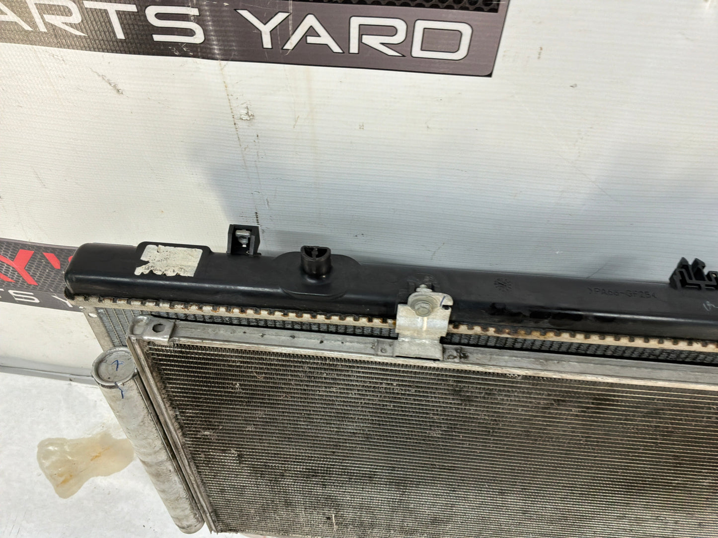 Radiator and cond - Day's Parts Yard