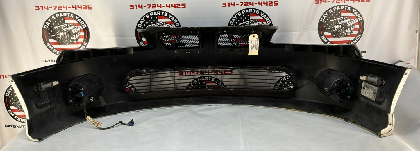 2005 Pontiac GTO Front Bumper Cover Fascia Silver OEM