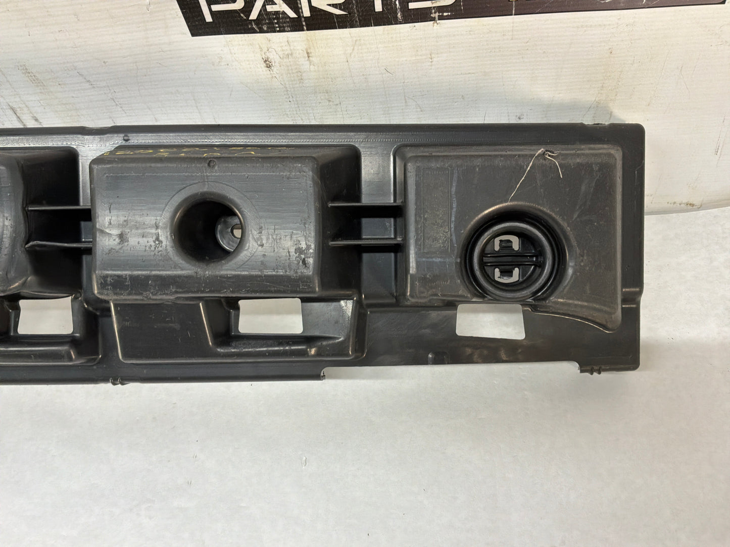 2008 Pontiac G8 GT Rear Bumper Energy Impact Absorber OEM