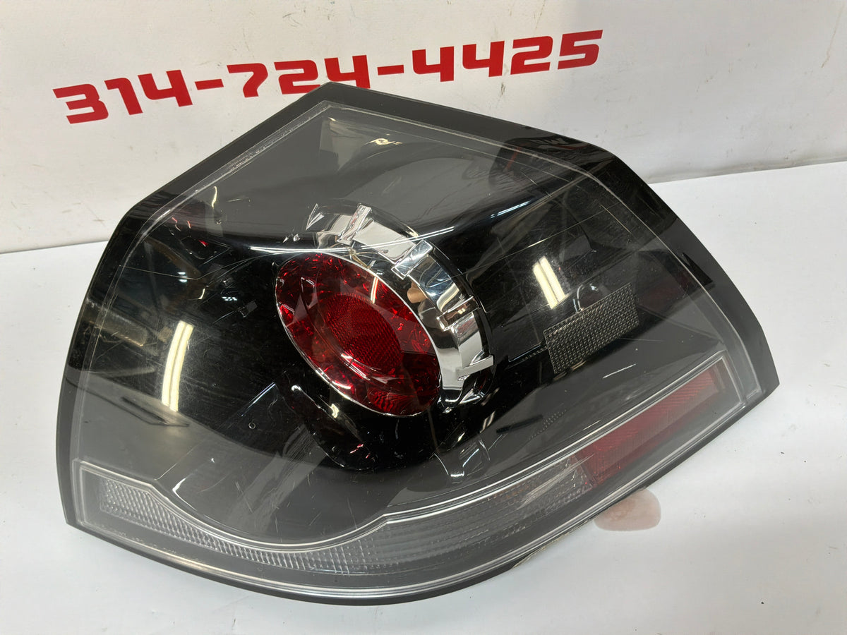 2008 Pontiac G8 GT RH Passenger Tail Light Taillight Lamp OEM