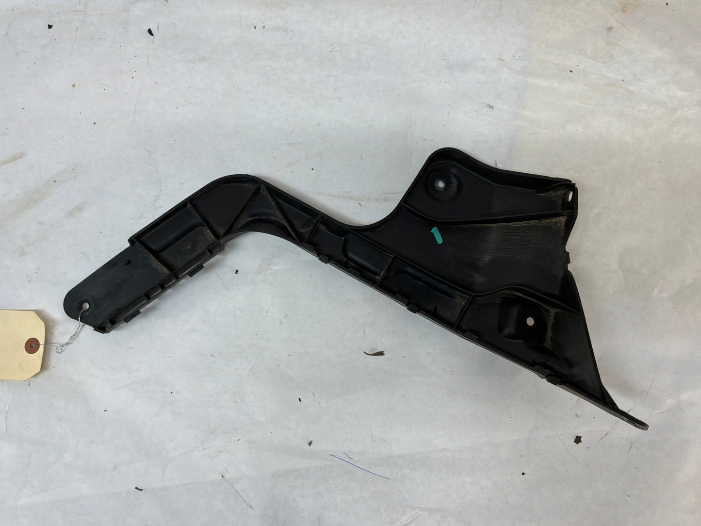 2008 Pontiac G8 GT LH Driver Bumper Brackets Guides Supports Mounts OEM
