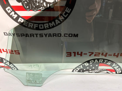2006 Cadillac CTS-V RH Passenger Front Door Window OEM