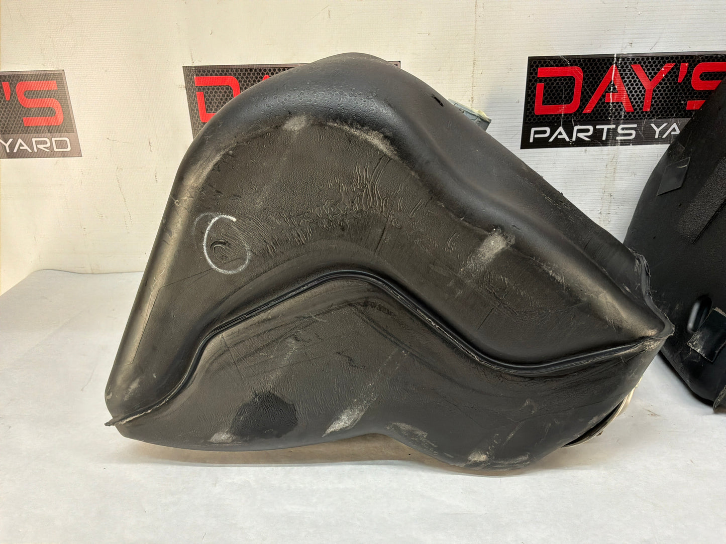 1999 Chevy C5 Corvette Fuel Gas Saddle Tanks OEM
