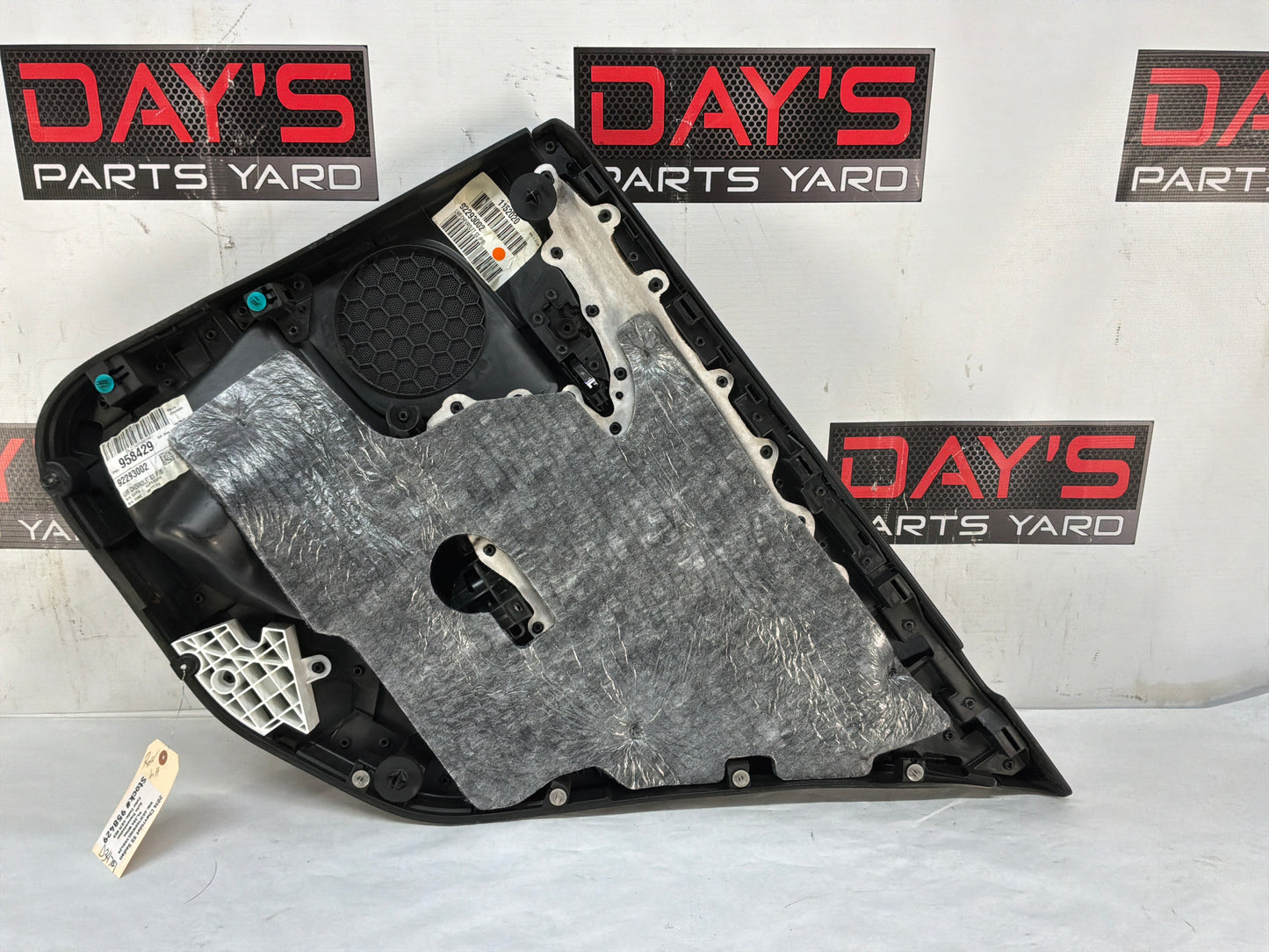 Lh rear door panel - Day's Parts Yard