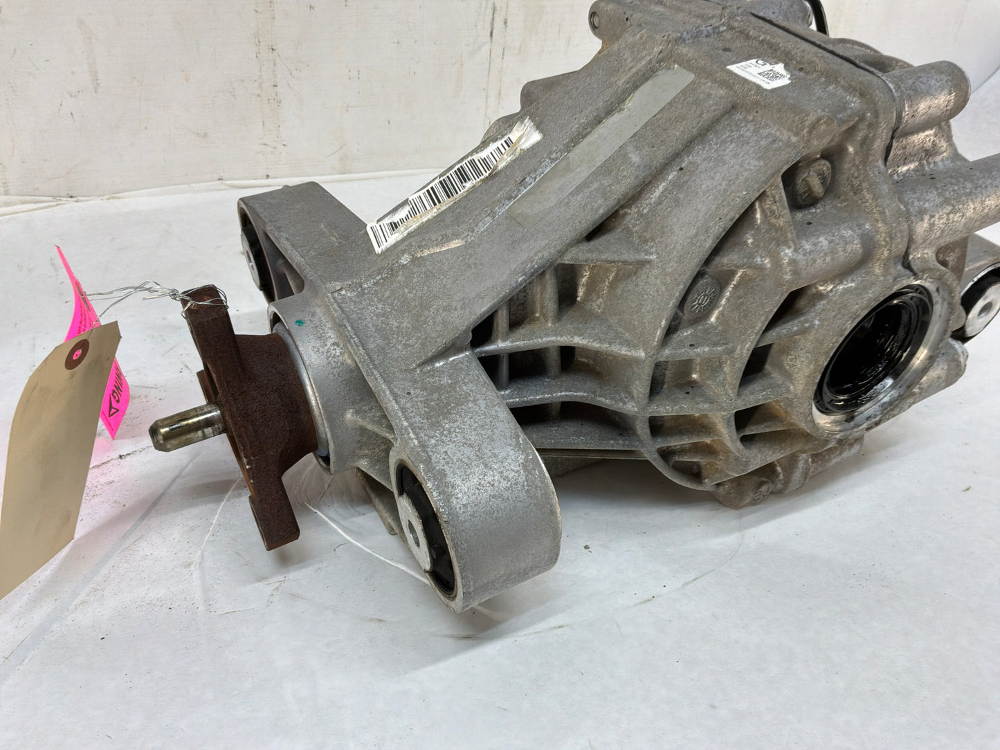 2015 Chevy SS Sedan Rear End Axle Carrier Rearend Diff Differential 3.27 LSD OEM