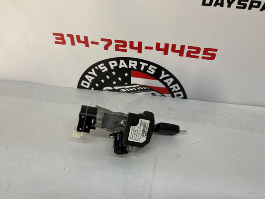 2011 Chevy Caprice PPV Ignition Switch Lock Housing Assembly w/ Key Transmitter OEM