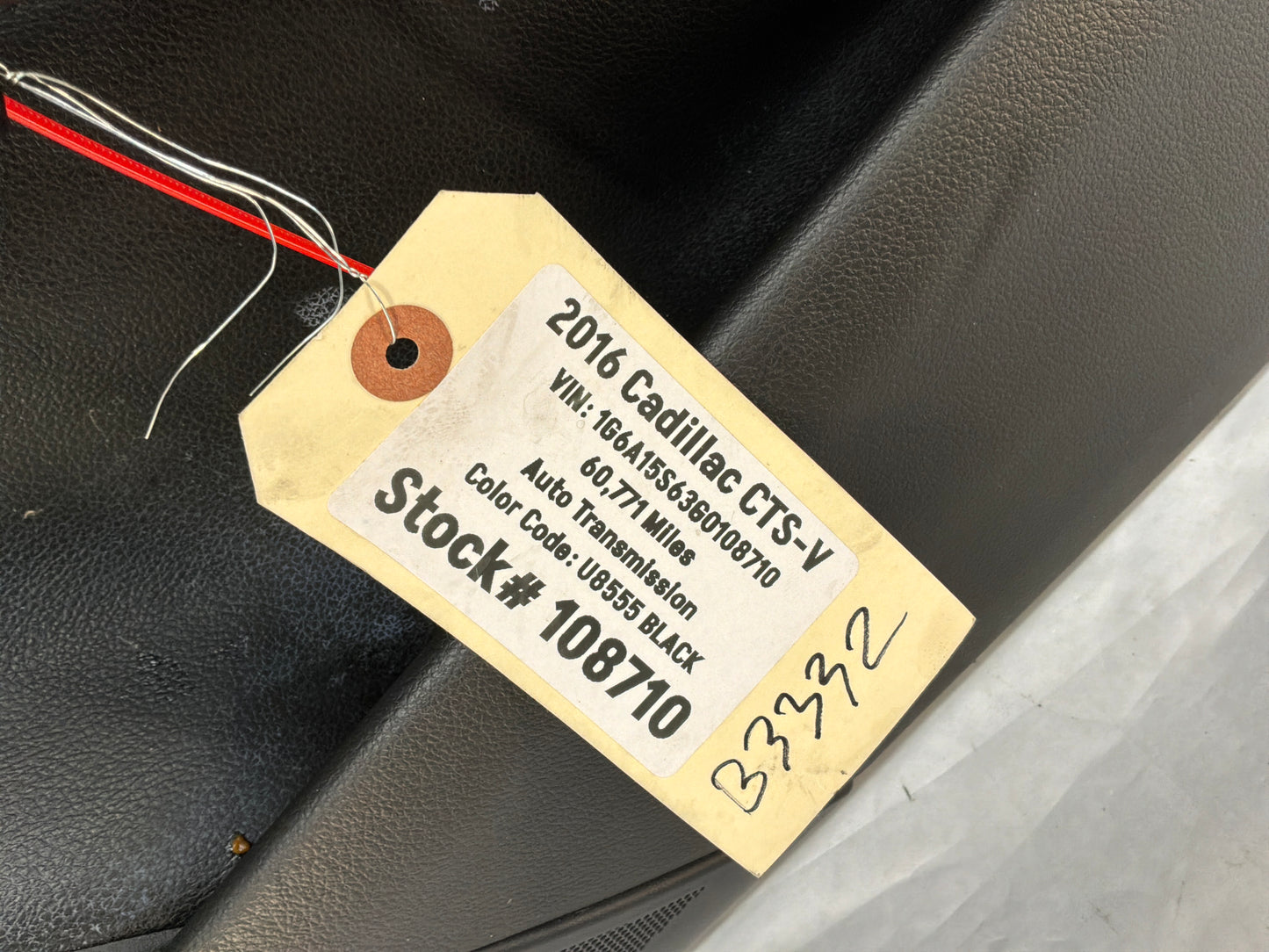 2018 Cadillac CTS-V Front RH Passenger Door Panel OEM broken grab