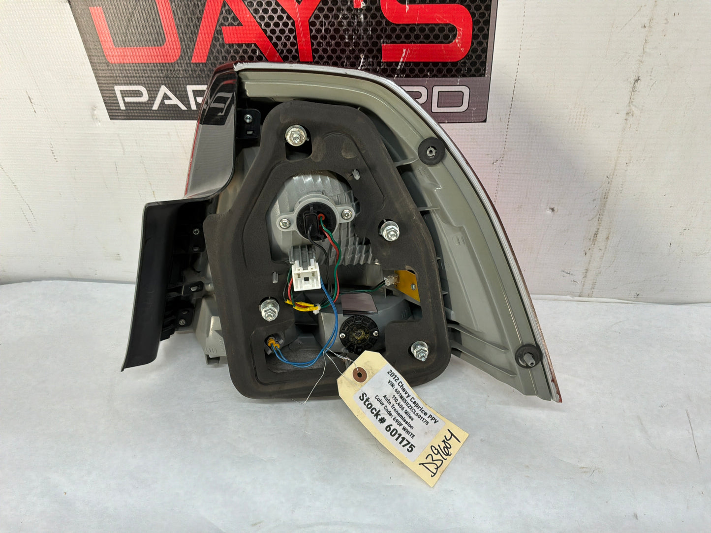 Lt tail light - Day's Parts Yard