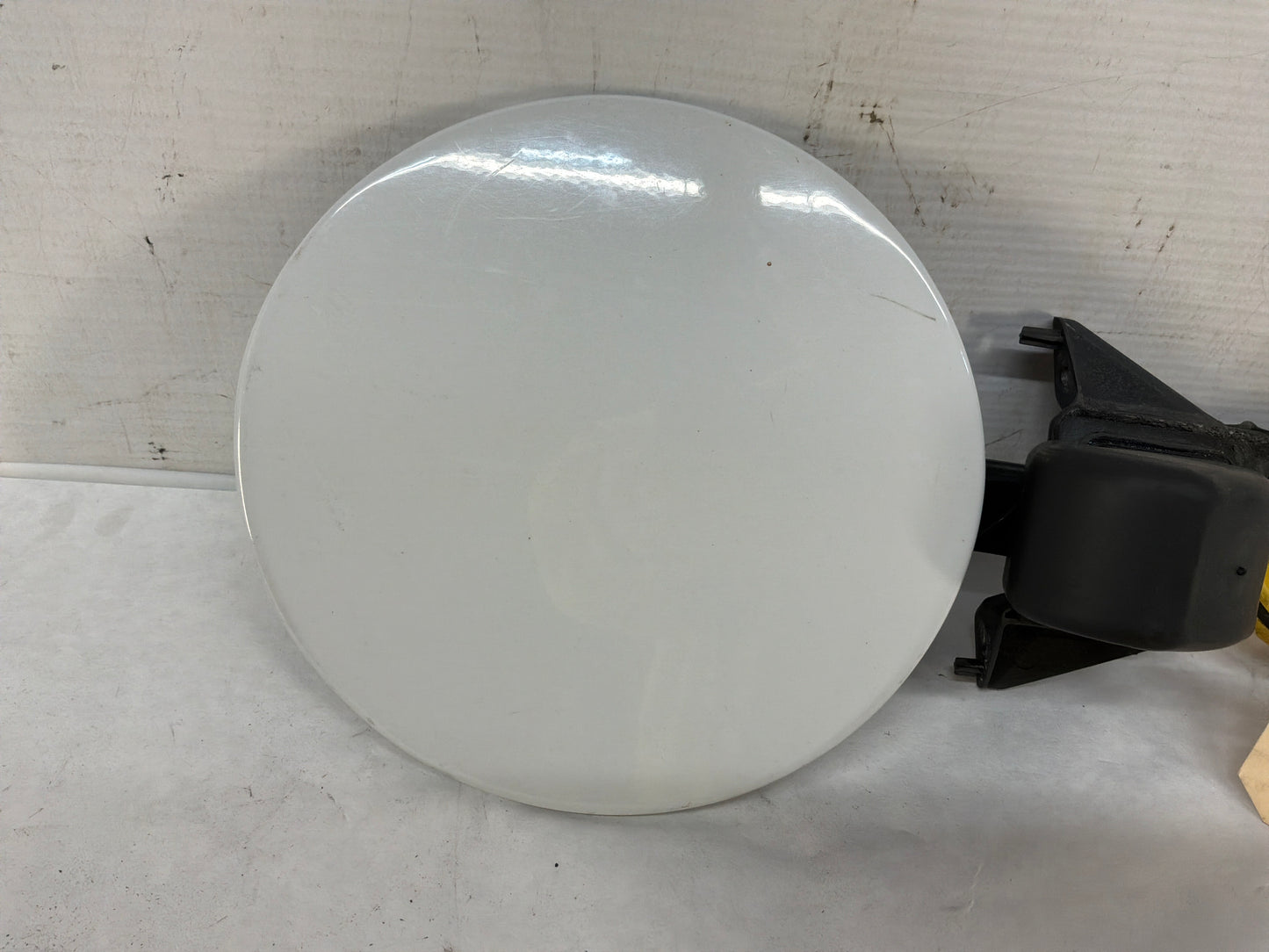 Fuel cover door - Day's Parts Yard