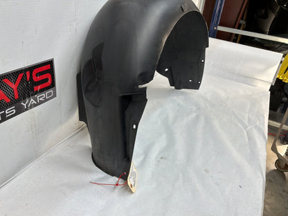 Rh wheel liner - Day's Parts Yard