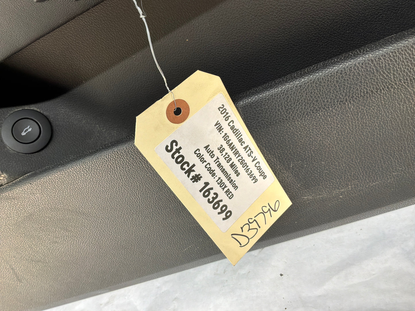 2016 Cadillac ATS-V Coupe LH Driver Front Interior Door Panel Trim OEM